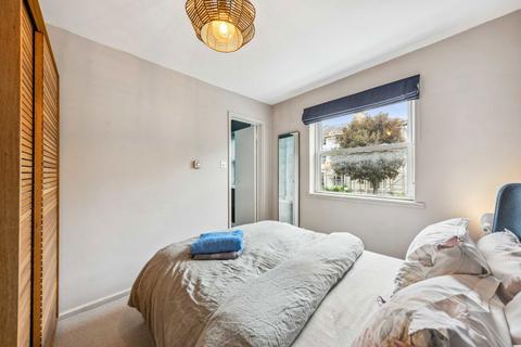 8 Gore Road, London, E9 7HR