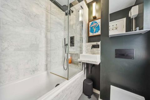8 Gore Road, London, E9 7HR