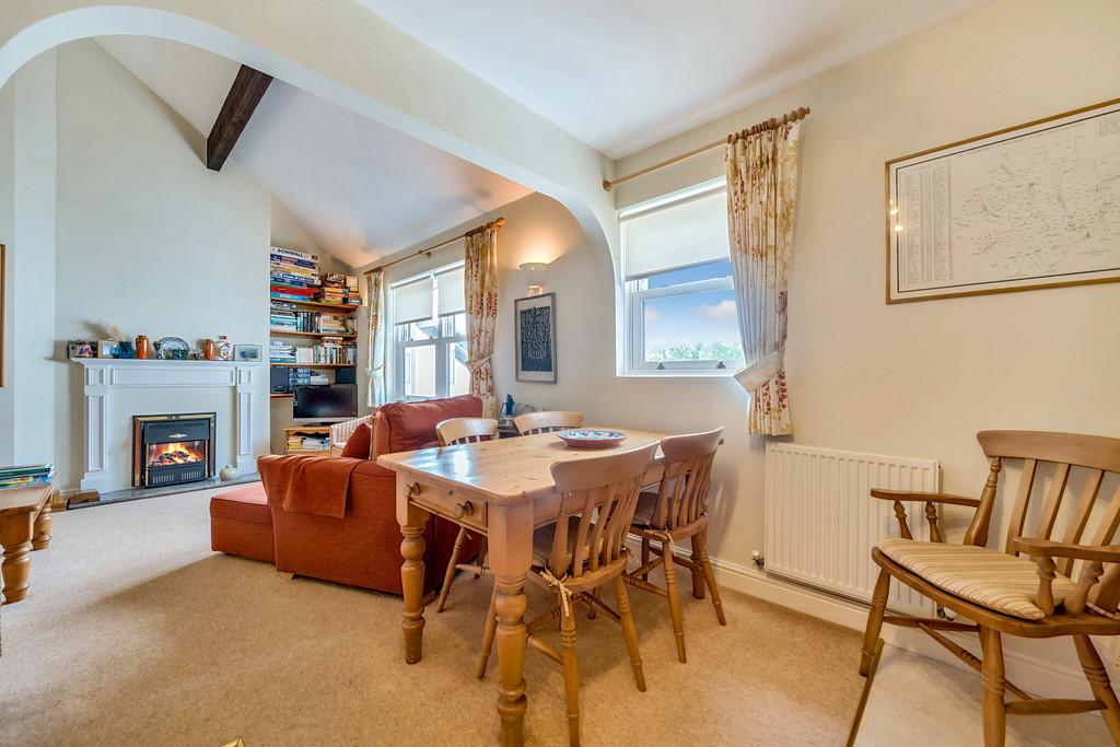 Open Plan Living Room / Dining Kitchen