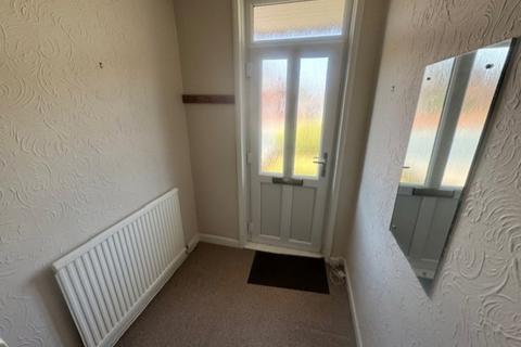 3 bedroom semi-detached house for sale, Minsthorpe Lane, South Elmsall
