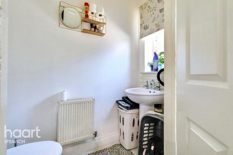 undefined, Starfield Close, Ipswich