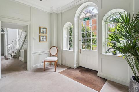2 bedroom apartment for sale, High Street, Amersham, Buckinghamshire, HP7