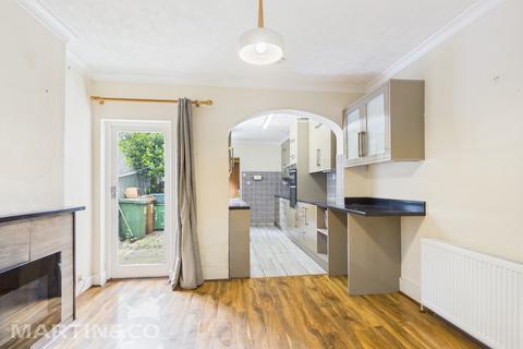3 bedroom semi-detached house for sale, Dynevor Road, Tunbridge Wells TN4