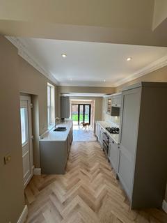 undefined, Mersey Road, Sale