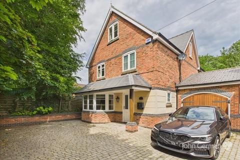 Birmingham Road, Shenstone
