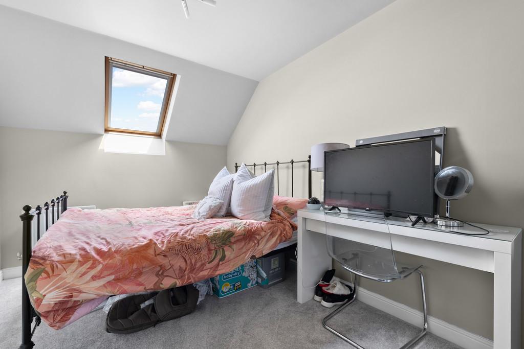 112 Naylor Road, CH66 1 SD-3