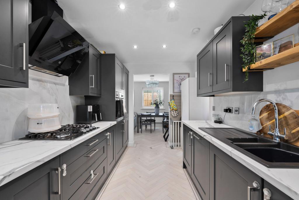 112 Naylor Road, CH66 1 SD-12
