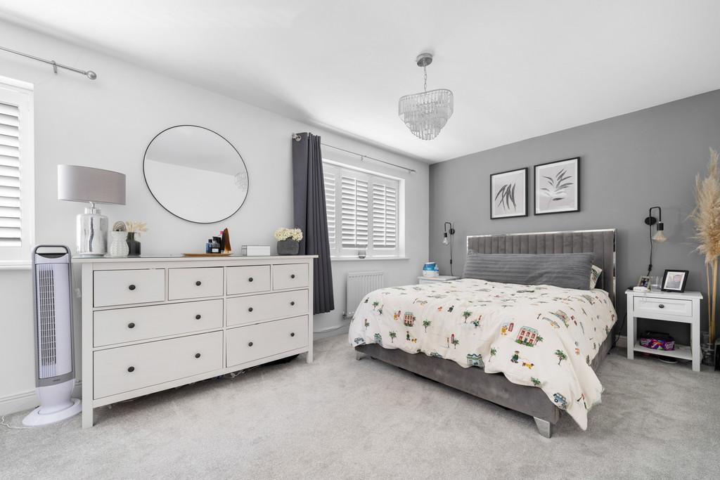 112 Naylor Road, CH66 1 SD-9