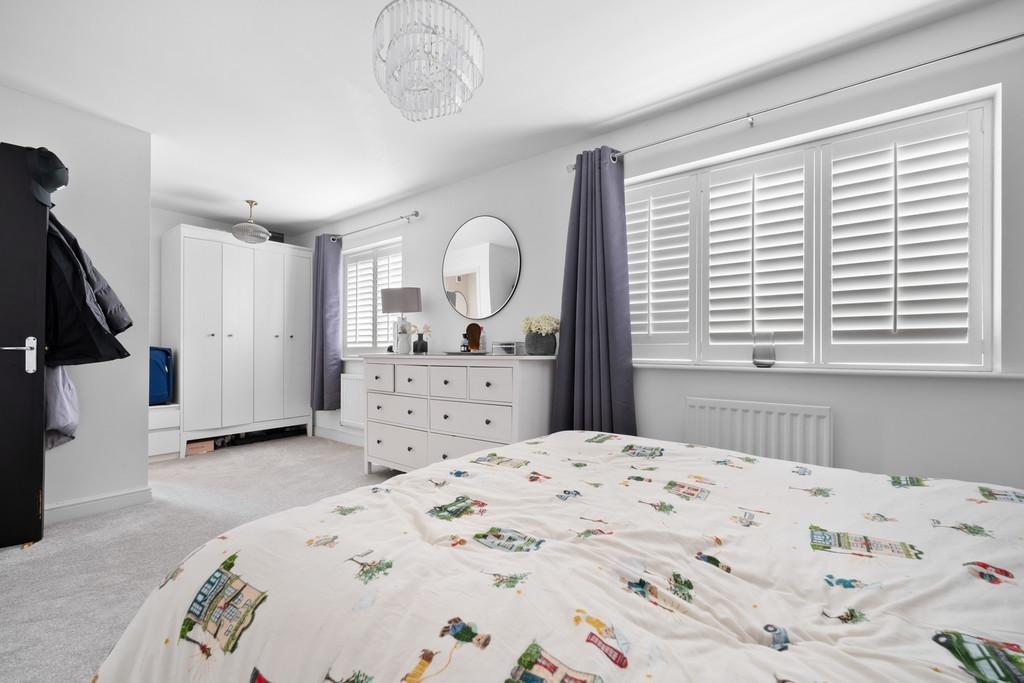 112 Naylor Road, CH66 1 SD-10