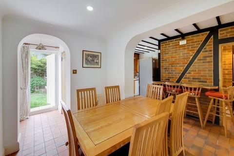 6 bedroom house to rent, Wood End Gardens, Northolt, UB5