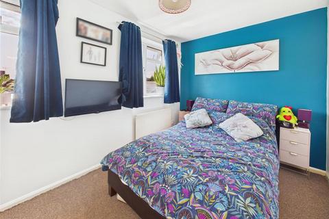 6 Watson Grove, Abbeymead, Gloucester, GL4 5BL