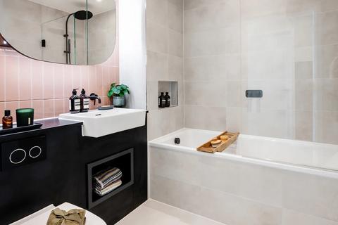 undefined, Evergreen Point, London E15