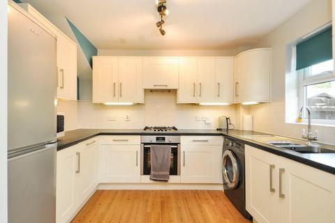 3 bedroom semi-detached house for sale, Fairways Avenue, Harrogate, HG2 7EH