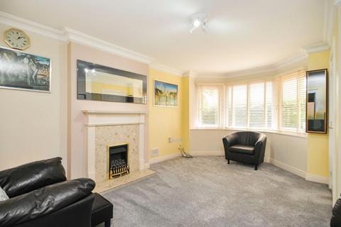 3 bedroom semi-detached house for sale, Fairways Avenue, Harrogate, HG2 7EH