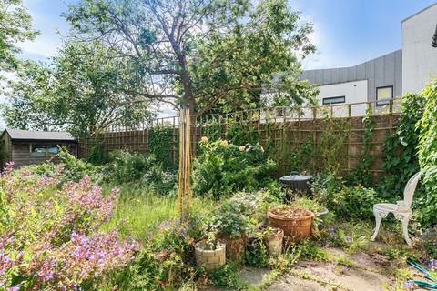 3 bedroom terraced house for sale, Manwood Road, Brockley, London, SE4