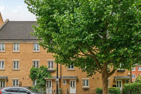 4 bedroom terraced house for sale, Chandler Way, Peckham, London, SE15