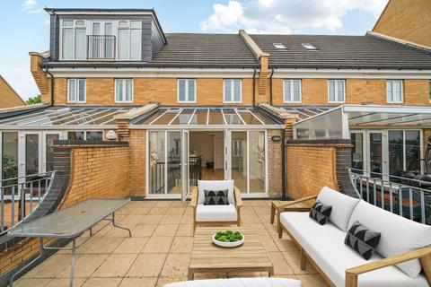 Chandler Way, Peckham, London, SE15