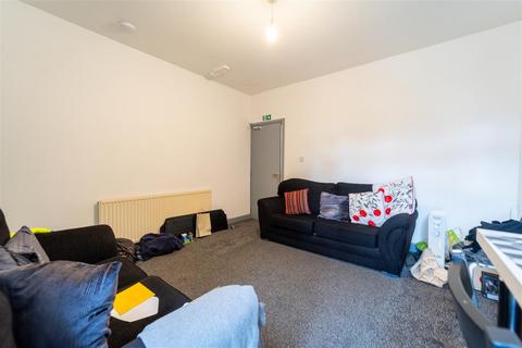 4 bedroom house to rent, Ribblesdale Road, Birmingham B30