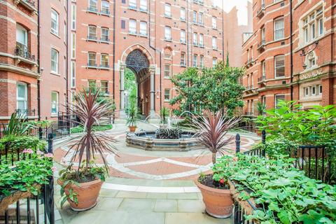 3 bedroom apartment for sale, London SW1H