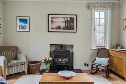 Merlewood Tarn Road, Hindhead, GU26 6TP