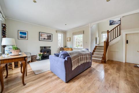 Merlewood Tarn Road, Hindhead, GU26 6TP