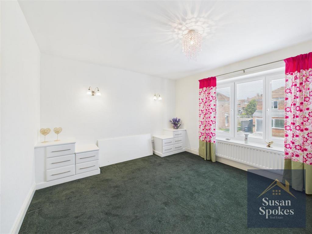 CAM01858 G0-PR0134-STILL009.jpg