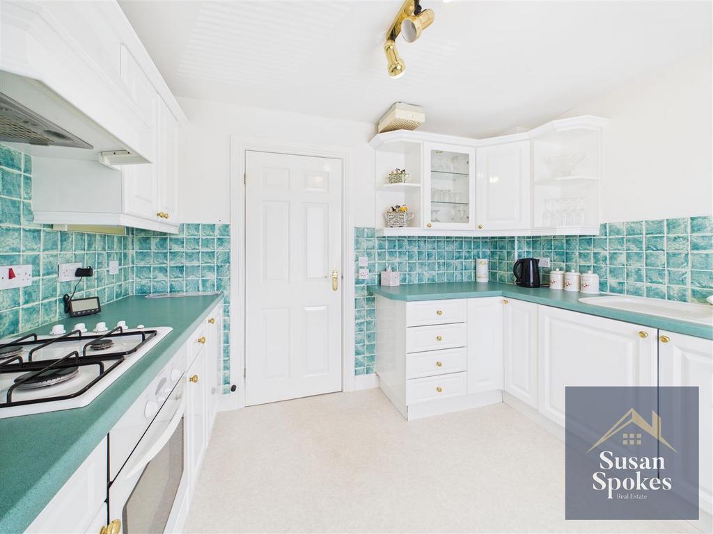 CAM01858 G0-PR0134-STILL006.jpg