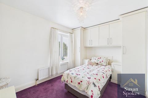 2 bedroom flat for sale, Selwood Court, South Shields