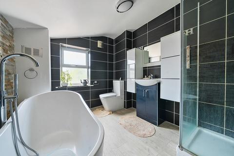 undefined, Copt Elm Road, Cheltenham GL53