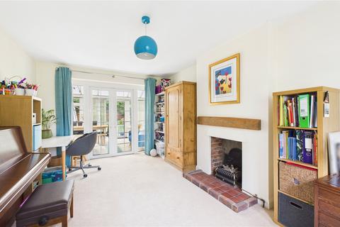 4 bedroom detached house for sale, Wheatsheaf Close, Surrey GU21