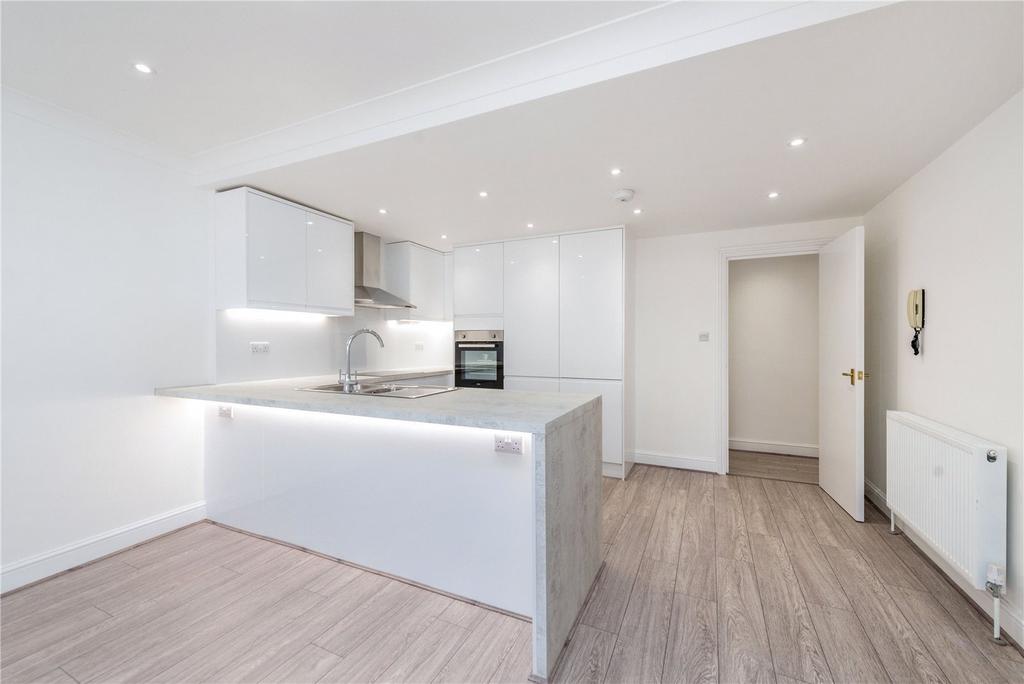 Reception/Kitchen