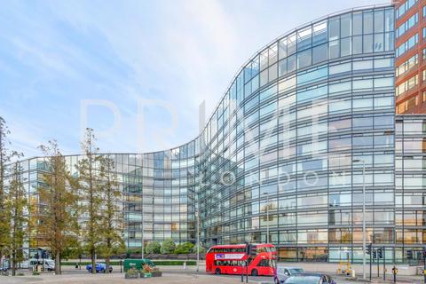 2 bedroom apartment to rent, Parliament View Apartments, 1 Albert Embankment, London