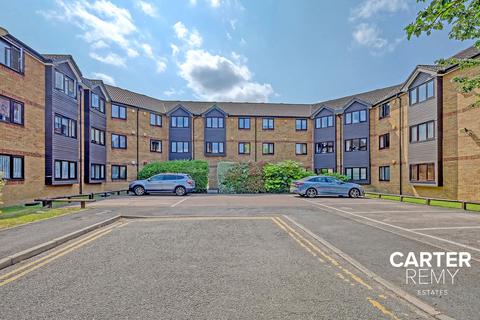17 Messant Close, Harold Wood, Romford, RM3 0WP