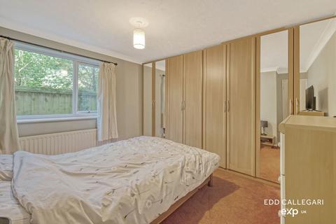 22 Newlands, Elmsett, Ipswich, IP7 6NZ