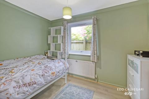 22 Newlands, Elmsett, Ipswich, IP7 6NZ