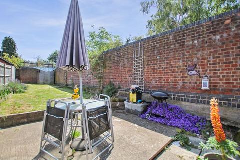 97a High Road, Dartford, DA2 7BW