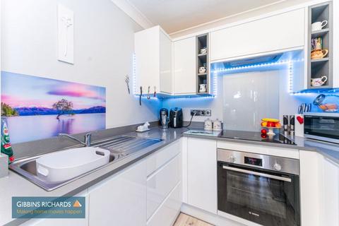 2 bedroom apartment for sale, North Street, Wellington