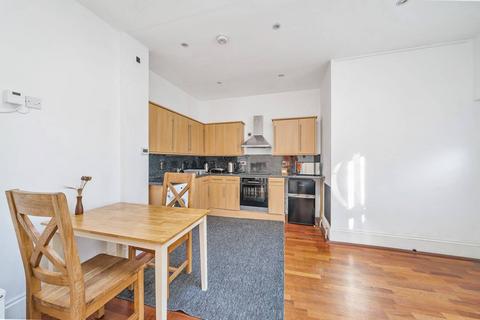 1 bedroom flat to rent, Fairbridge Road, Archway, London, N19