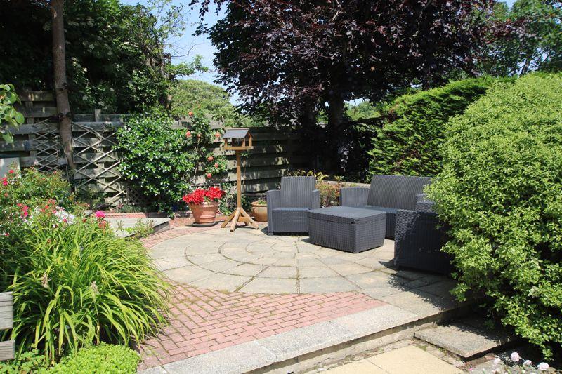 Photo 44