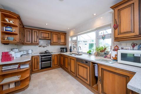 undefined, Embala, Partney Road, Sausthorpe, Spilsby