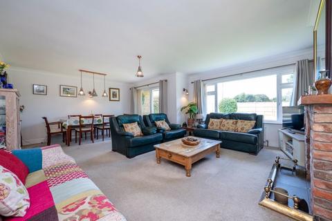 undefined, Embala, Partney Road, Sausthorpe, Spilsby