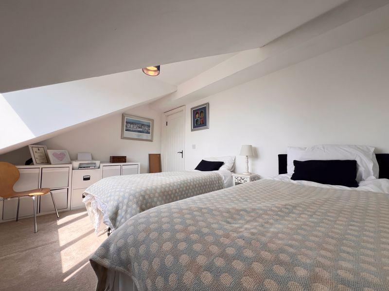 Twin Bedroom