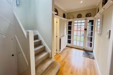 3 bedroom semi-detached house for sale, Albert Road West, Heaton