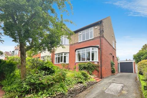 Albert Road West, Heaton