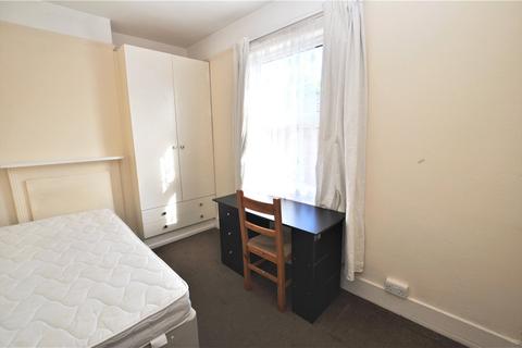 undefined, Guildford Park Road, Guildford, Surrey, GU2