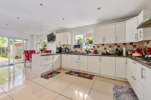 21 Blenheim Road, Old Basing, Basingstoke, RG24 7HW