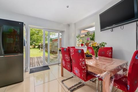 21 Blenheim Road, Old Basing, Basingstoke, RG24 7HW