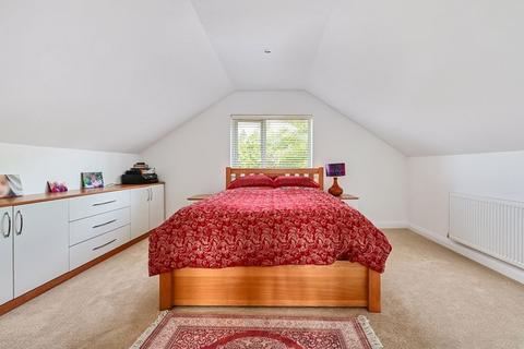 21 Blenheim Road, Old Basing, Basingstoke, RG24 7HW