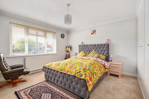 21 Blenheim Road, Old Basing, Basingstoke, RG24 7HW
