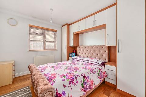 21 Blenheim Road, Old Basing, Basingstoke, RG24 7HW